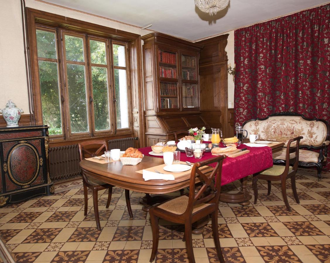 Luchapt Chambres D'Hotes Montbron מראה חיצוני תמונה